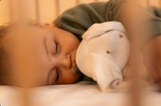 Température, sécurité, cocon : comment aménager le lit de bébé pour un sommeil sûr ?
